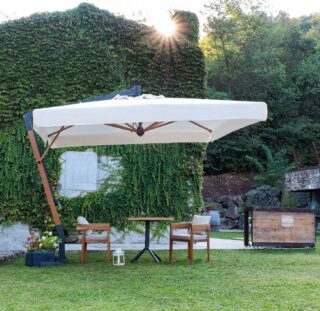 Parasols aluminium et bois Palladio braccio